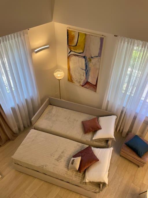 Queen Verona Luxury Apartment Екстер'єр фото