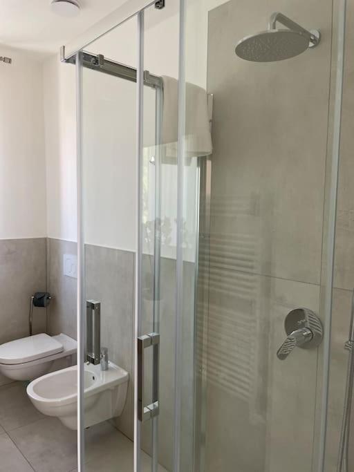 Queen Verona Luxury Apartment Екстер'єр фото