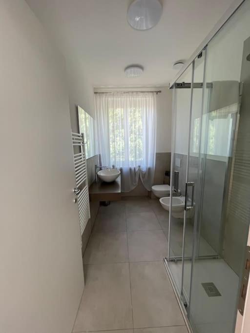 Queen Verona Luxury Apartment Екстер'єр фото