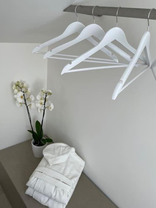 Queen Verona Luxury Apartment Екстер'єр фото